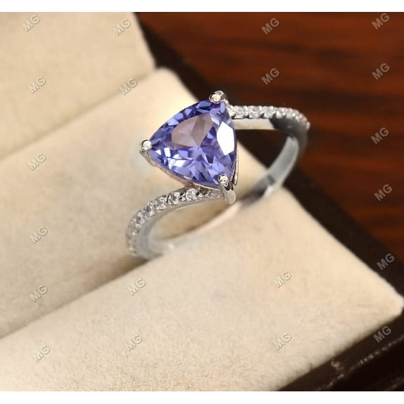 Trillion Cut Tanzanite Ring 925 Sterling Silver Classic Engagement Ring Unique Cocktail Ring December Birthstone Gift for Her Custom Jewelry
