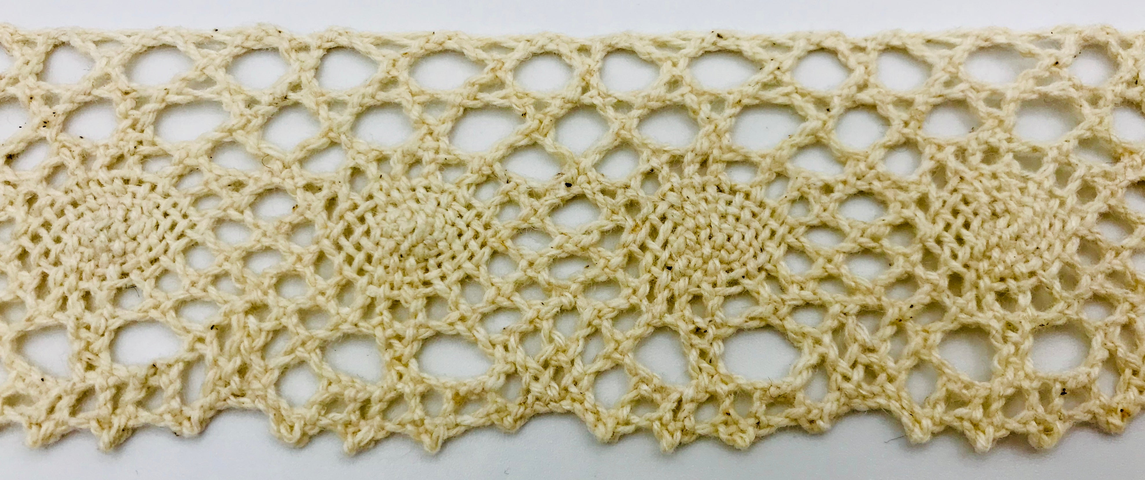 Trimplace Natural 1-5/8" Cluny Lace