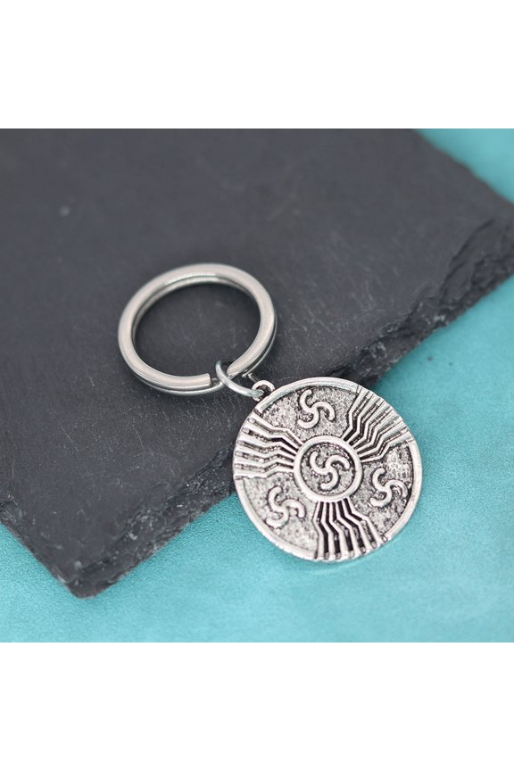 Triple Spiral Symbol Triskele Pendant Keyring Helix Metal Key Chain Punk Retro Style Celtic Knot Irish Jewelry Keychain