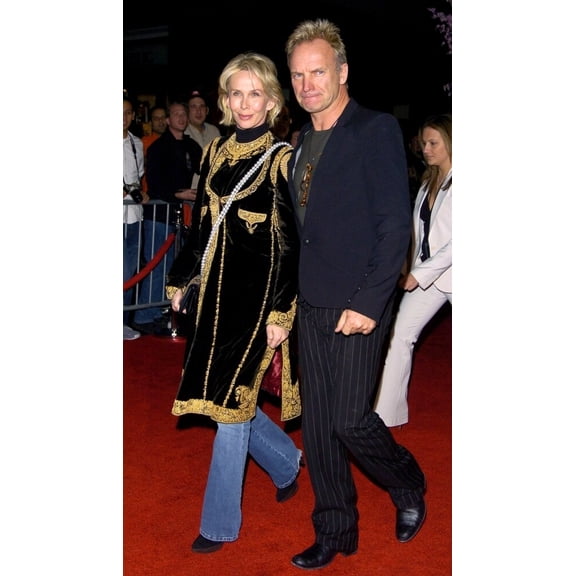 Trudi Styler, Sting At Arrivals For Memoirs Of A Geisha Premiere, The Kodak Theatre, Los Angeles, Ca, December 04, 2005. Photo By David LongendykeEverett Collection Celebrity (16 x 20)
