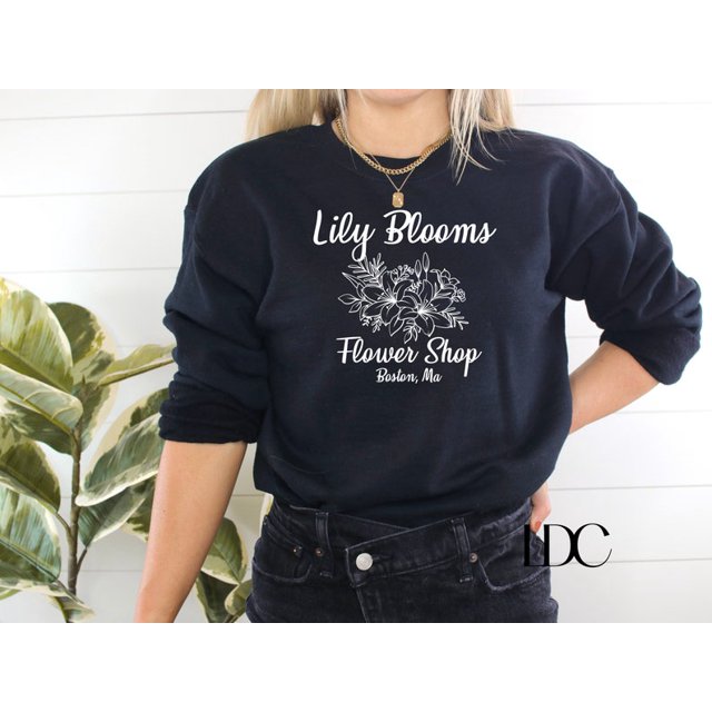 True to size, It Ends With US Crewneck, Colleen Hoover, Lily Blooms