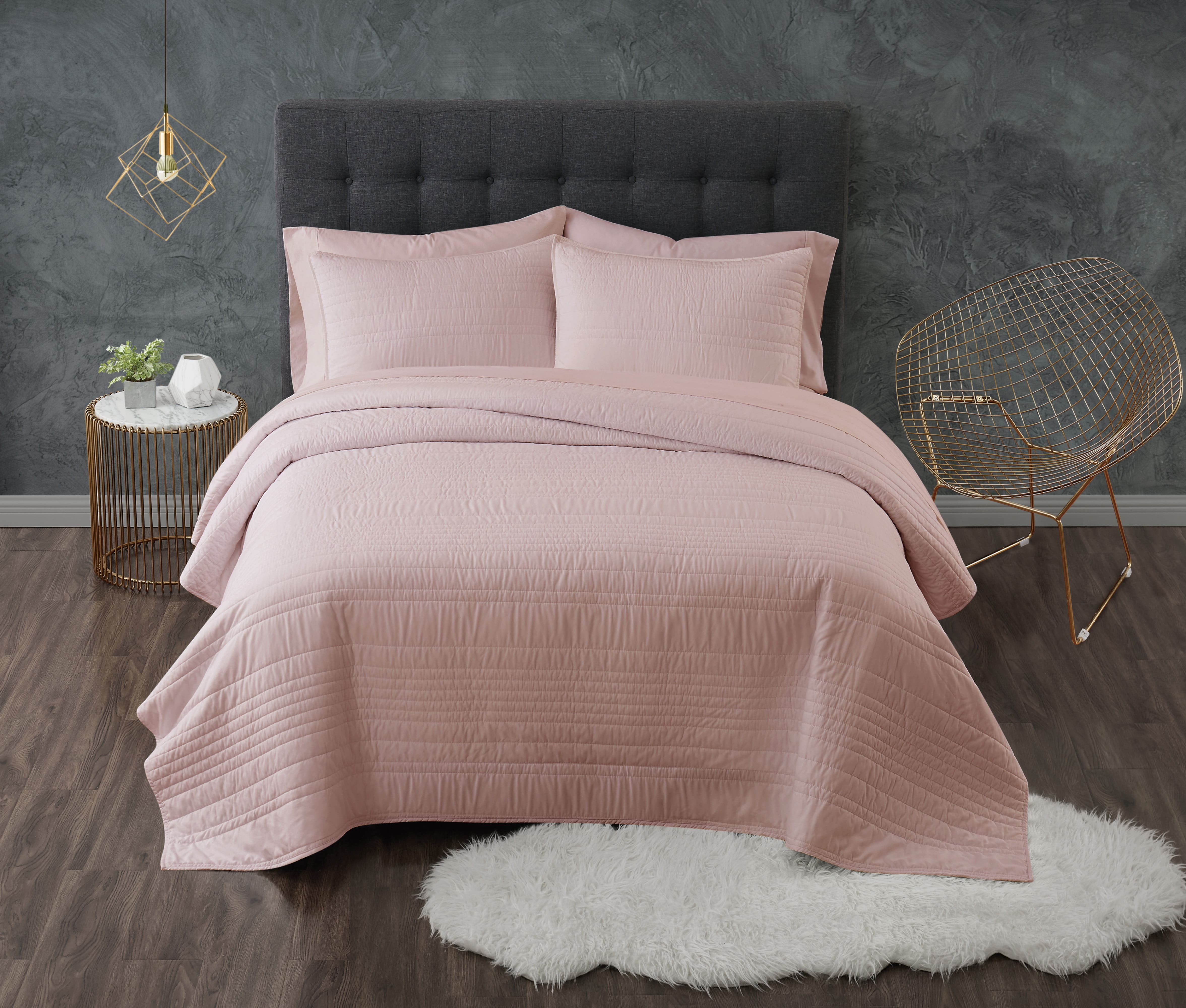 Truly Calm Antimicrobial 100% Microfiber Polyester Blush 3-Piece Full/Queen Quilt Set, Solid Casual themed, Adult Bedding, OEKO-TEX Certified