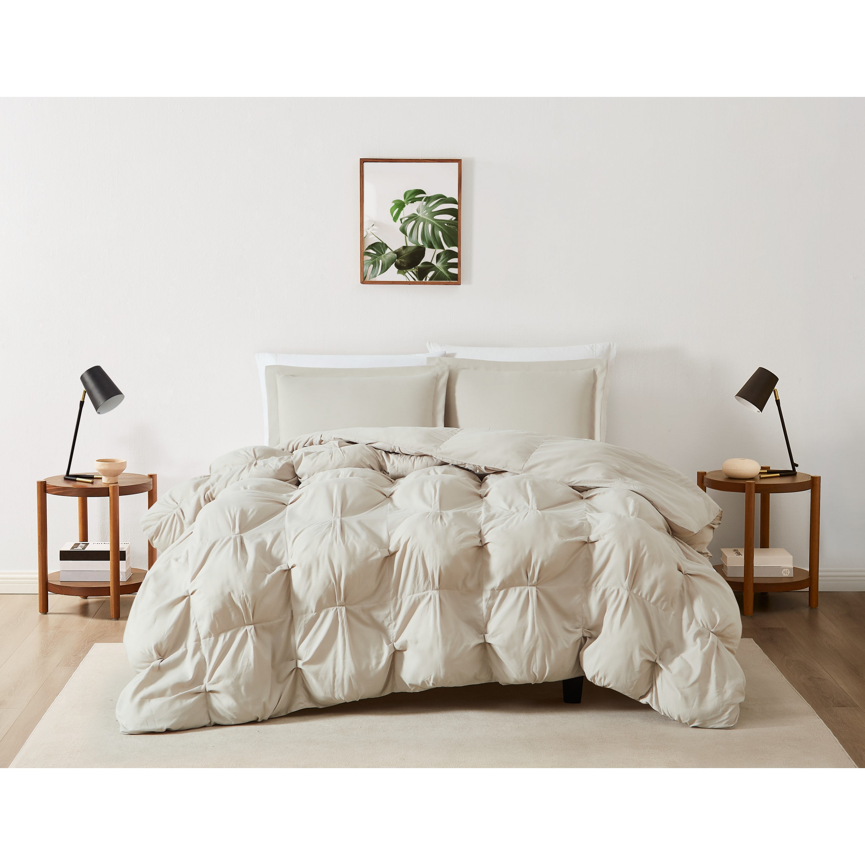 7PC Comforter Set Queen Bed in Solid Color - China Queen Comforter Set and  Sage Green Comforter price