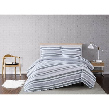 Truly Soft Curtis Stripe Full/Queen 3 Piece Quilt Set