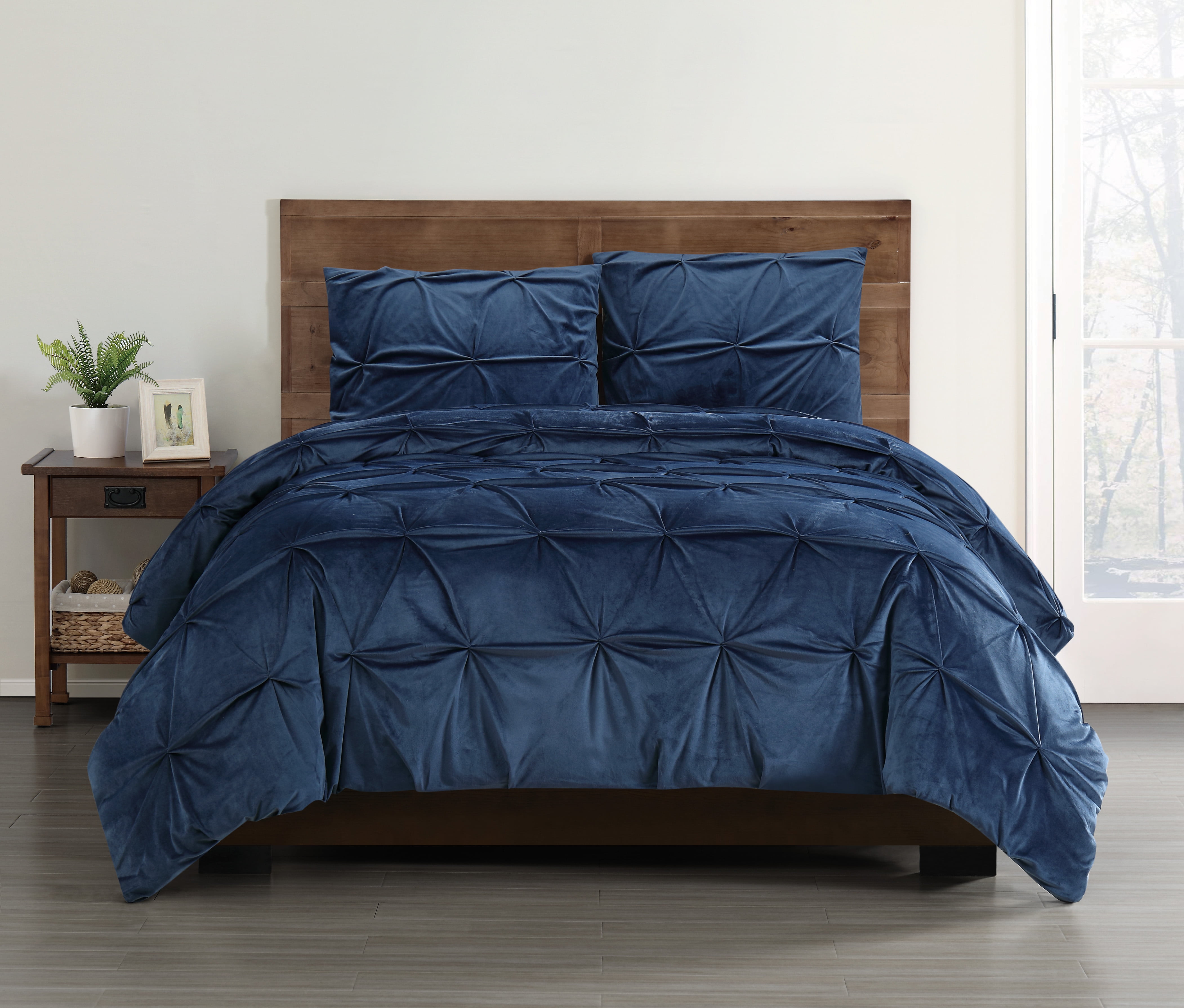 Truly Soft Everyday Pleated Velvet Comforter Sets Navy Full / Queen