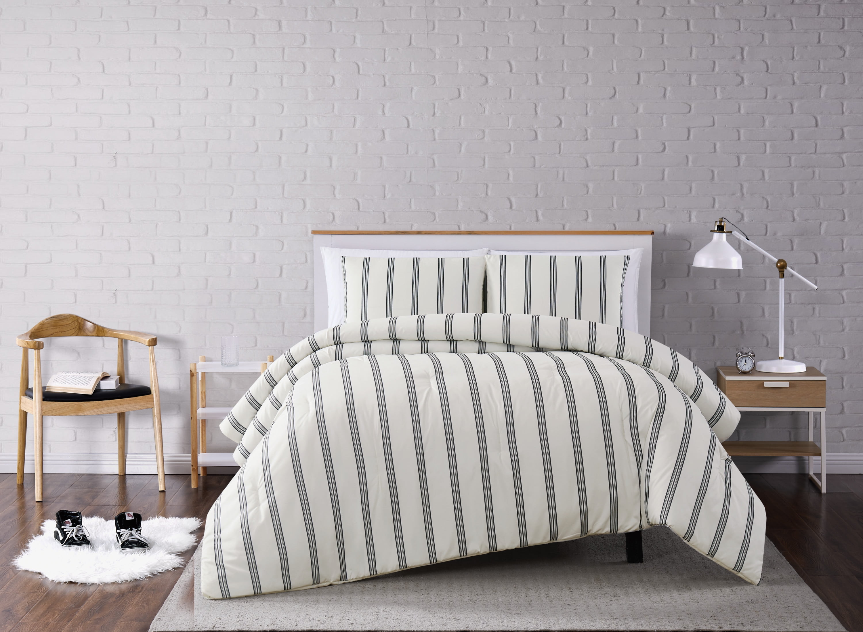 King Black and White Microfiber Striped Bedding Set