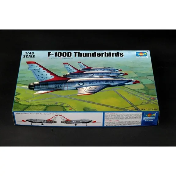 Trumpeter 02822 1/48 F-100D in Thunderbirds livery - Scale Model Kit