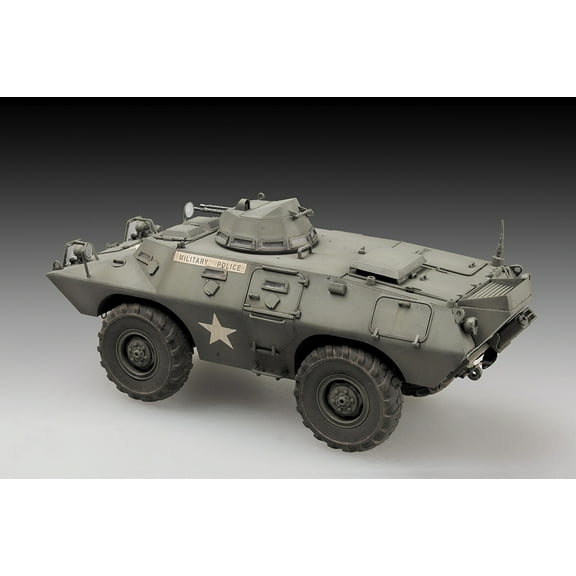 Trumpeter 7439 Cadillac Gage M706 Commando Armored Car 1/72 Scale Model Kit