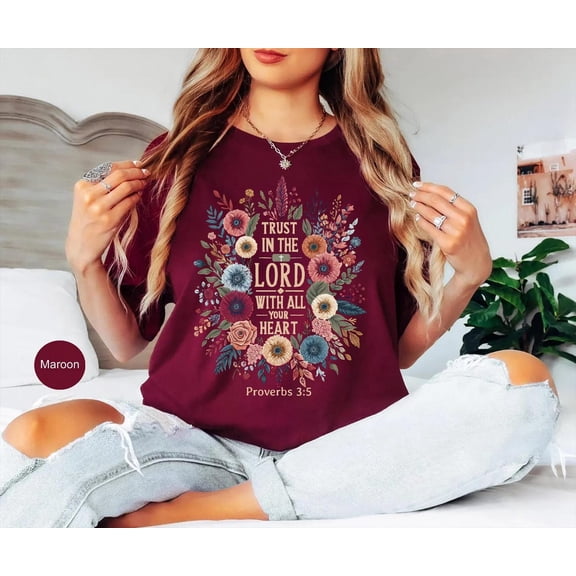 Trust In The Lord Christian Shirt, Marian Catholic Faith Tee, Religious Jesus Sunday Church T-Shirt
