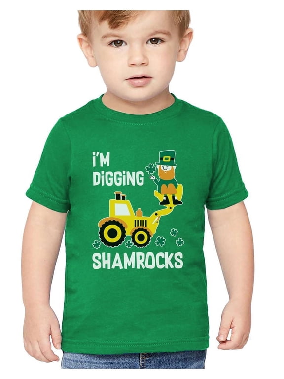 Boys Unisex I'm Digging Shamrocks Gifts for Irish St Patricks Day Tractor Kids St Patricks Day Cool Shirts Gift for Boys Irish Shirt Pride Proud Irish Toddler Kids Graphic T Shirt