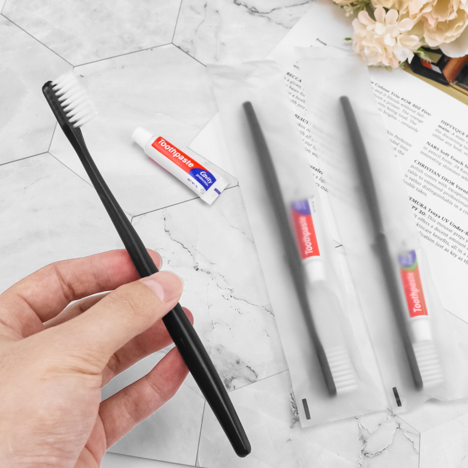 Tuciyke Disposable Toothbrush with Toothpaste Set Pack of 25,Black