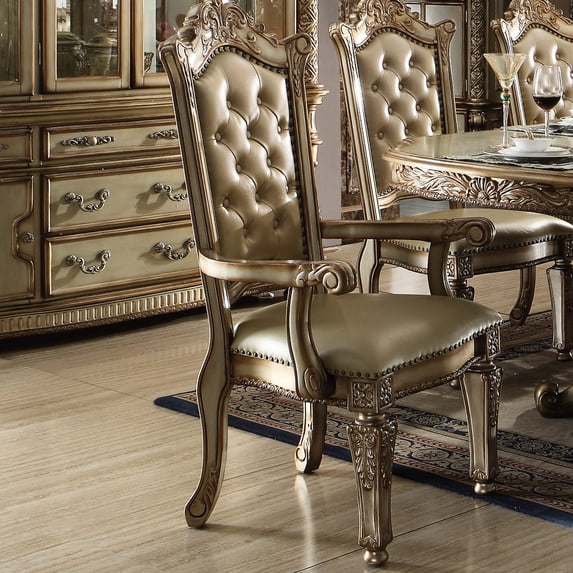 Tufted Backrest & Plush Seating / Comfortable Dining Arm Chairs