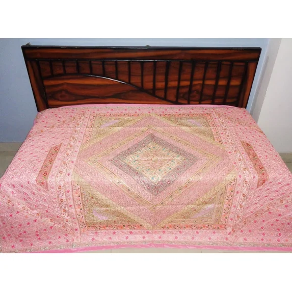 Tugana Craft Extra Large Tapestry – Antique Sari Patchwork Embroidery, Boho Wall Hanging, Bedding Throw