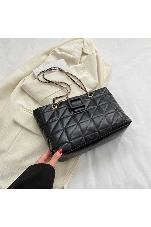 Women's Diamond Pattern Chain Shoulder Bag Premium Leather Large Capacity Commuter Handbag with Stylish Metal Chain for Daily Work Shopping and Evening Events Black