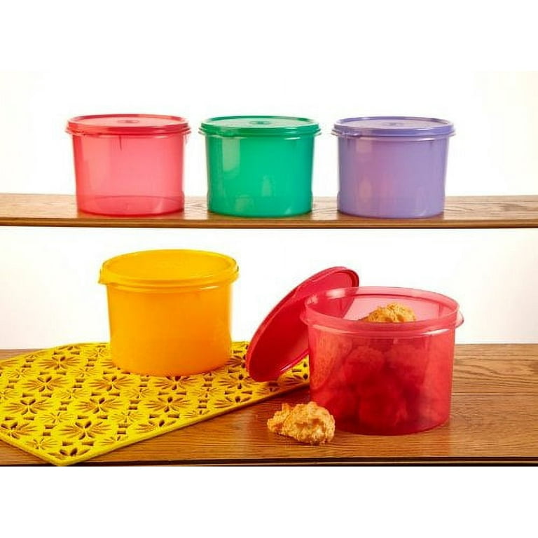 https://i5.walmartimages.com/seo/Tupperware-Medium-Store-All-Canister-1-3-litres-1-Piece-Color-May-Vary_a3153680-7993-4dbc-873f-e5c4b7955d76.eff342a65f6598a9d9f3c67fe786a76e.jpeg?odnHeight=768&odnWidth=768&odnBg=FFFFFF