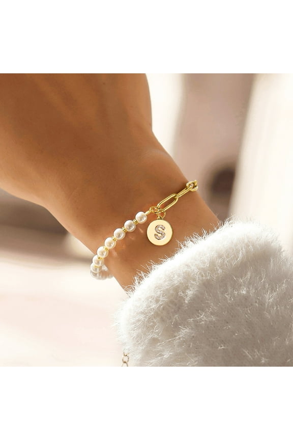 Initial Pearl Bracelets for Women, Dainty Personalized Gold A-Z Initial Charm Paper Clip Chain Pearl Bracelets Gifts