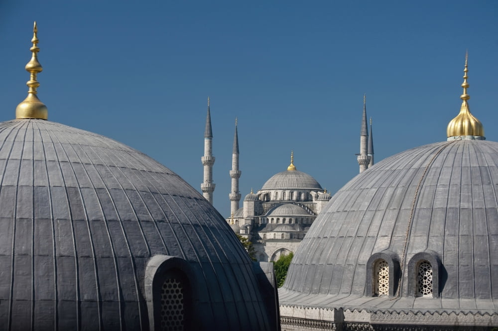 Turkey Looking across domed roofs of Haghia Sophia to Sultanahmet or Blue Mosque Istanbul Canvas Art - Ian Cumming Design Pics (38 x 24)