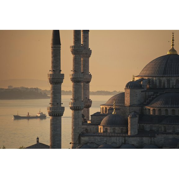 Turkey Ship sailing along Bosphorus behind Sultanahmet or Blue mosque at dawn Istanbul Canvas Art - Ian Cumming Design Pics (19 x 12)