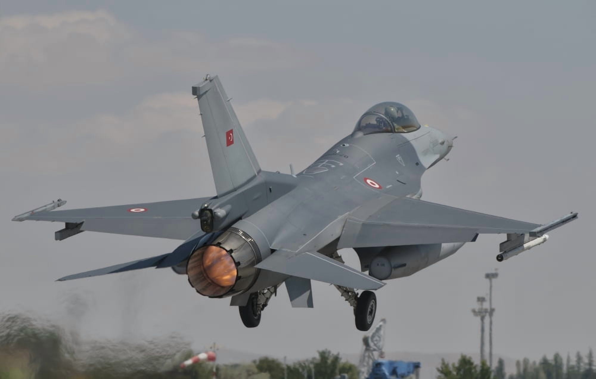 Turkish Air Force F-16 taking off during Exercise Anatolian Eagle Canvas Art - Giovanni CollaStocktrek Images (36 x 23)