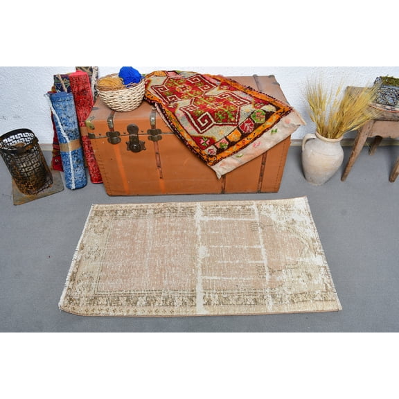 Turkish Prayer Rug, Vintage Rug, Small Rugs, Anatolian Rug, Rugs For Gift, 2.2x3.8 ft Beige Rug, Antique Rugs, Turkish Rug Small, 13381