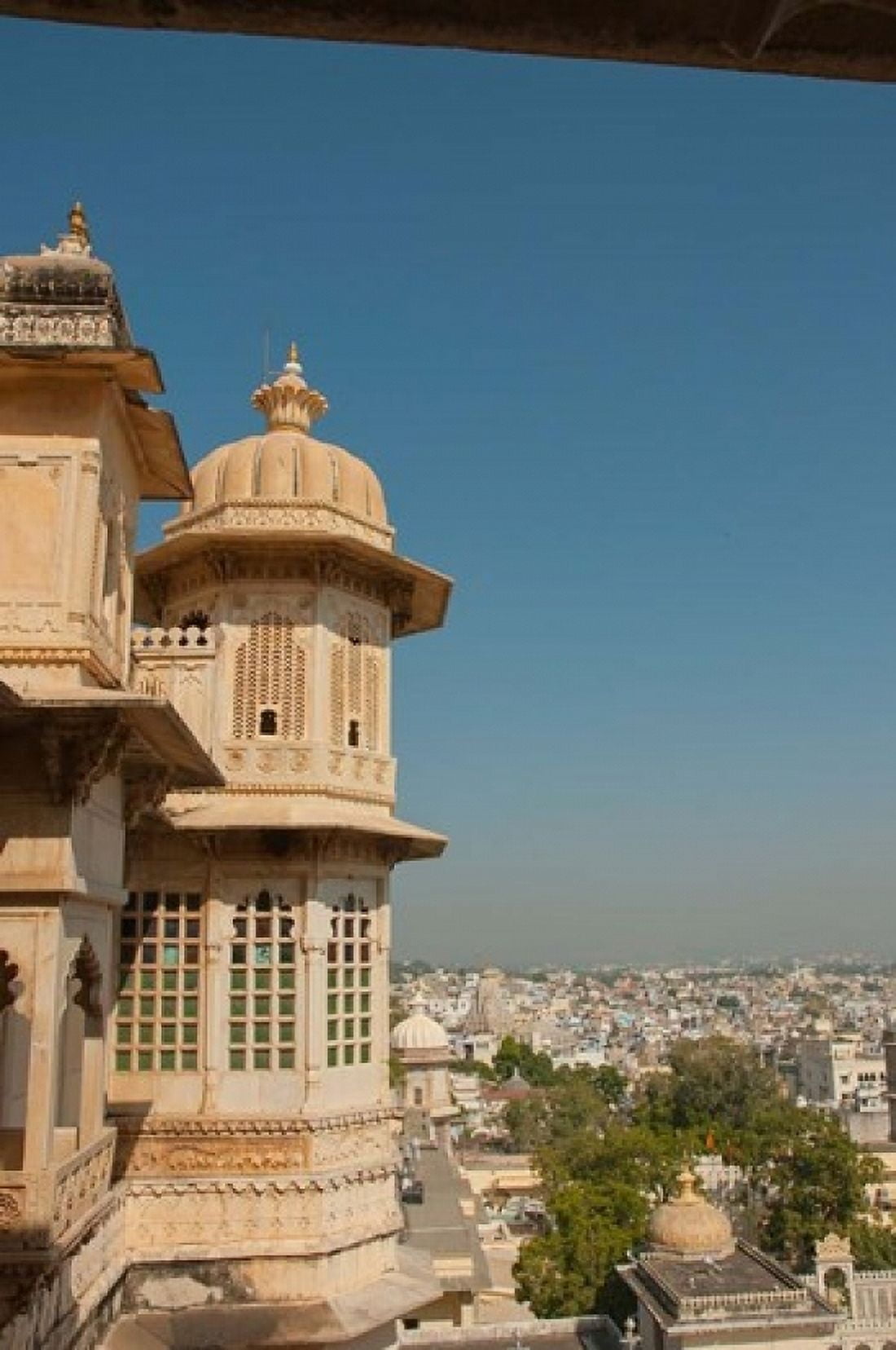 Turret City Palace Udaipur Rajasthan India Canvas Art - Inger Hogstrom DanitaDelimont (24 x 36)