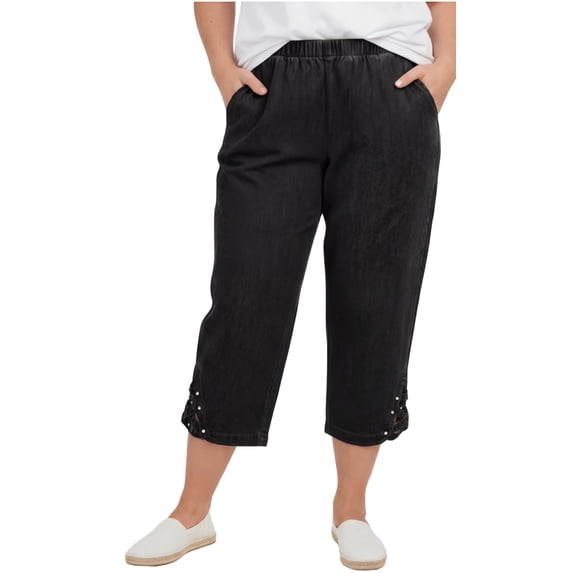 Turtle Bay New York Women's Capris with Studded Hem Detail in Cotton Blend Denim with Angled side Pockets (Plus Sizes)