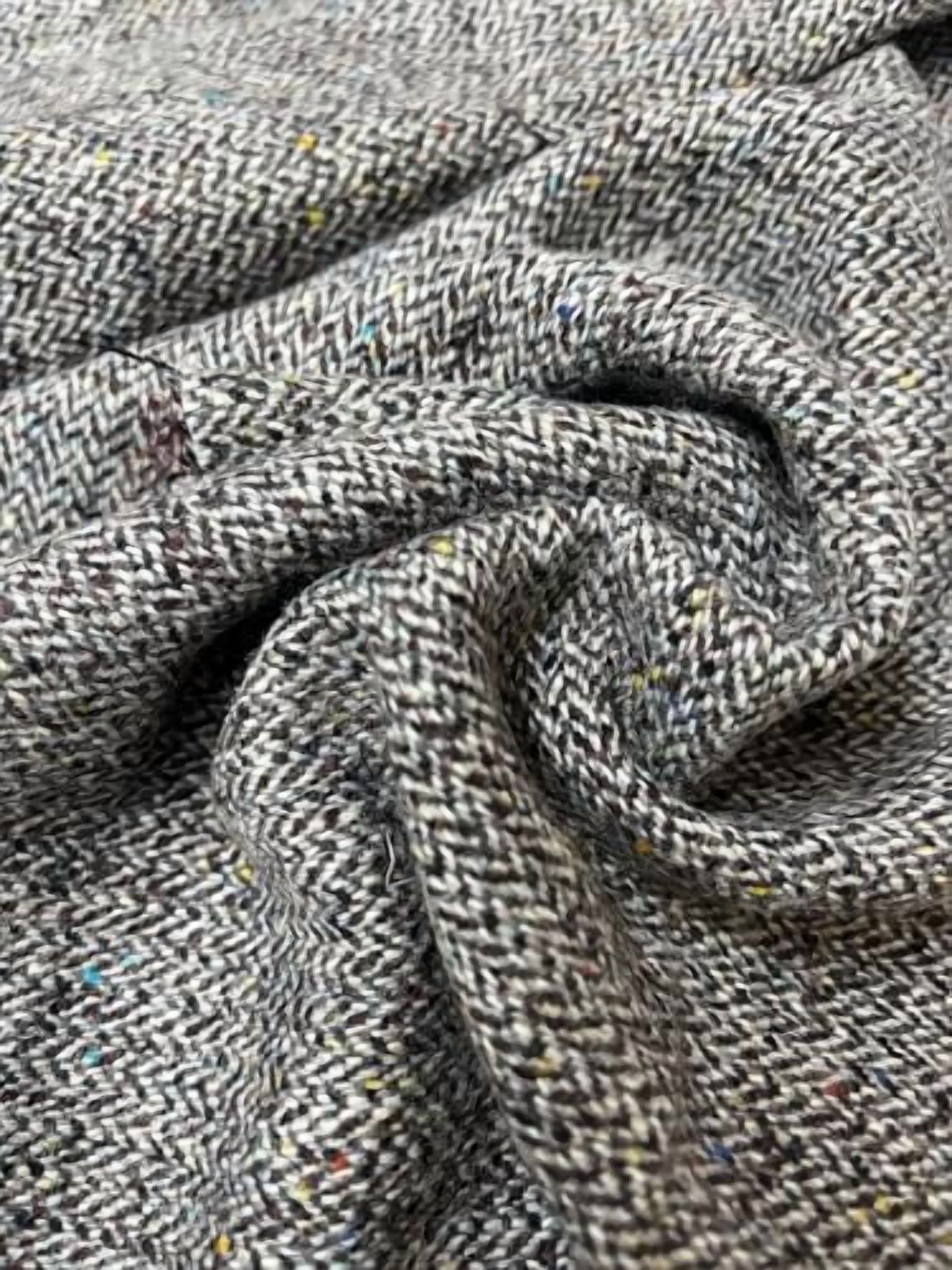 Tuva Textile Real Wool Quality Fabric (Flannel) Black & White Herringbone - Med Weight Wool Flannel & Washable, Fabric by The Yard, Made in China