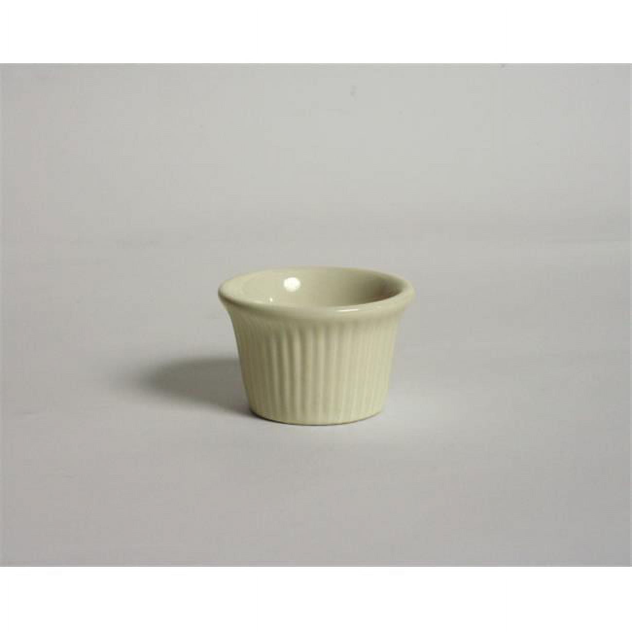 Tuxton China BEX-0152 Ramekin Fluted 1.5 oz. - Eggshell  - 4 Dozen