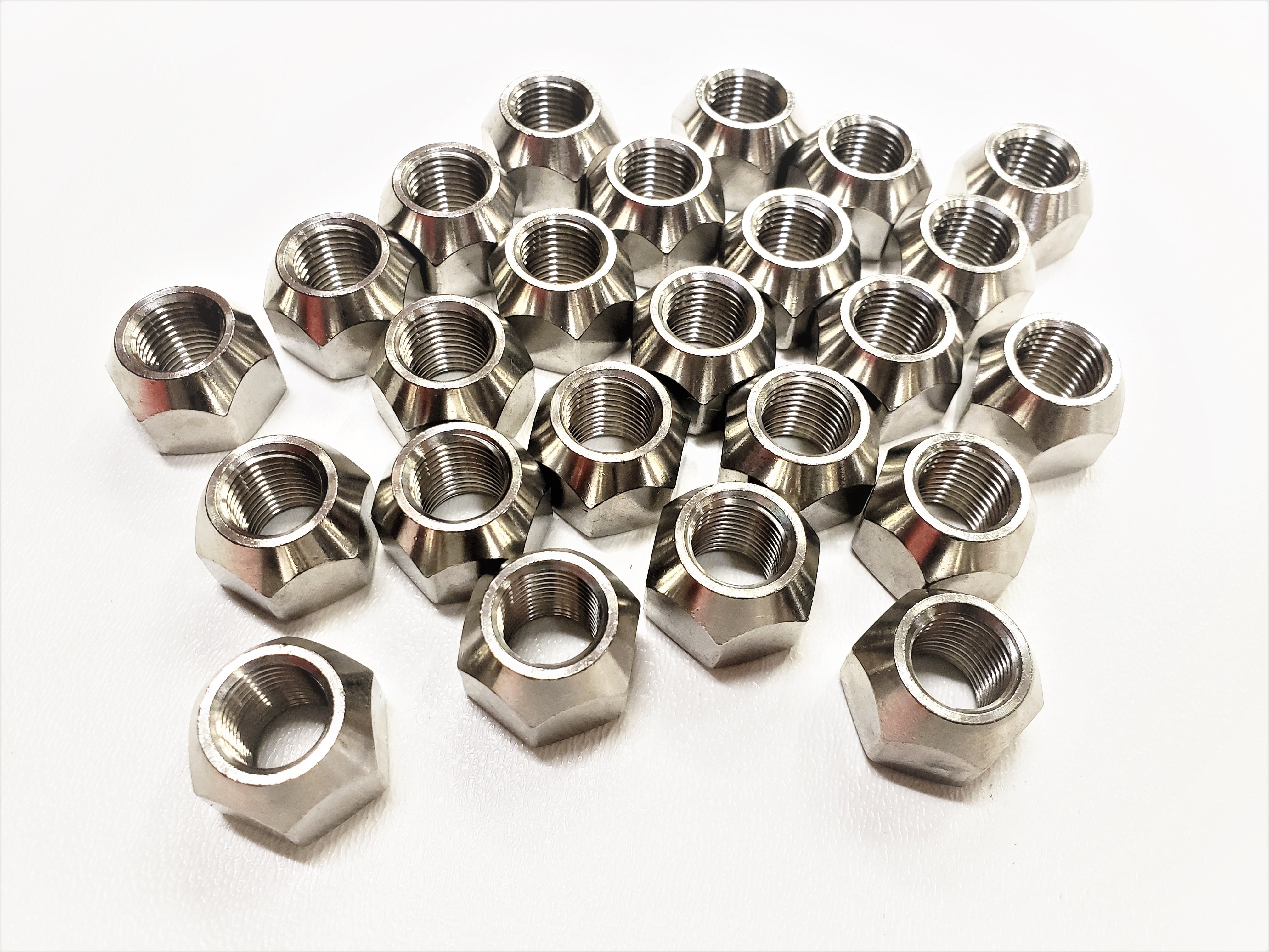 Open lug cheap nuts