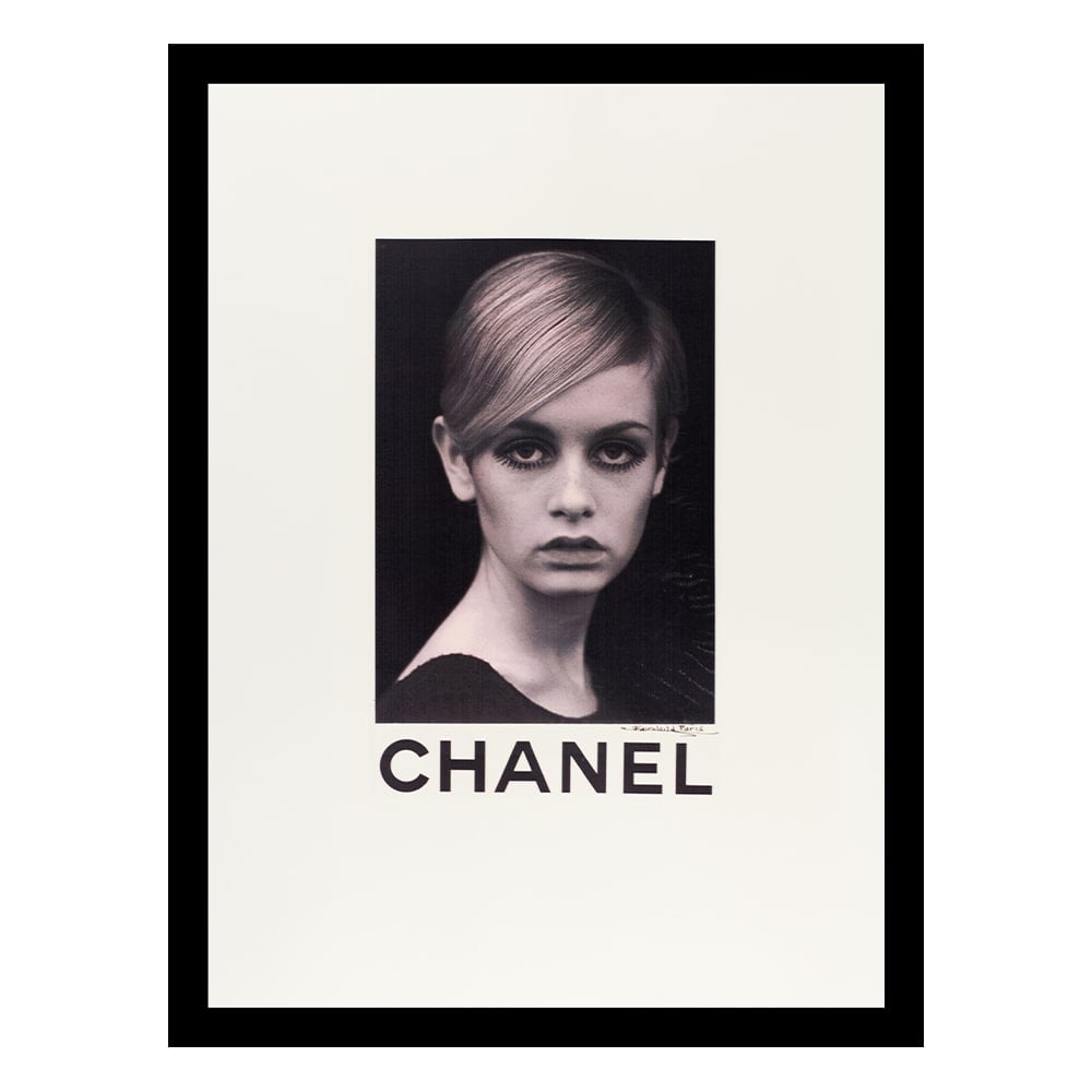 Twiggy Designer Fashion Framed Print