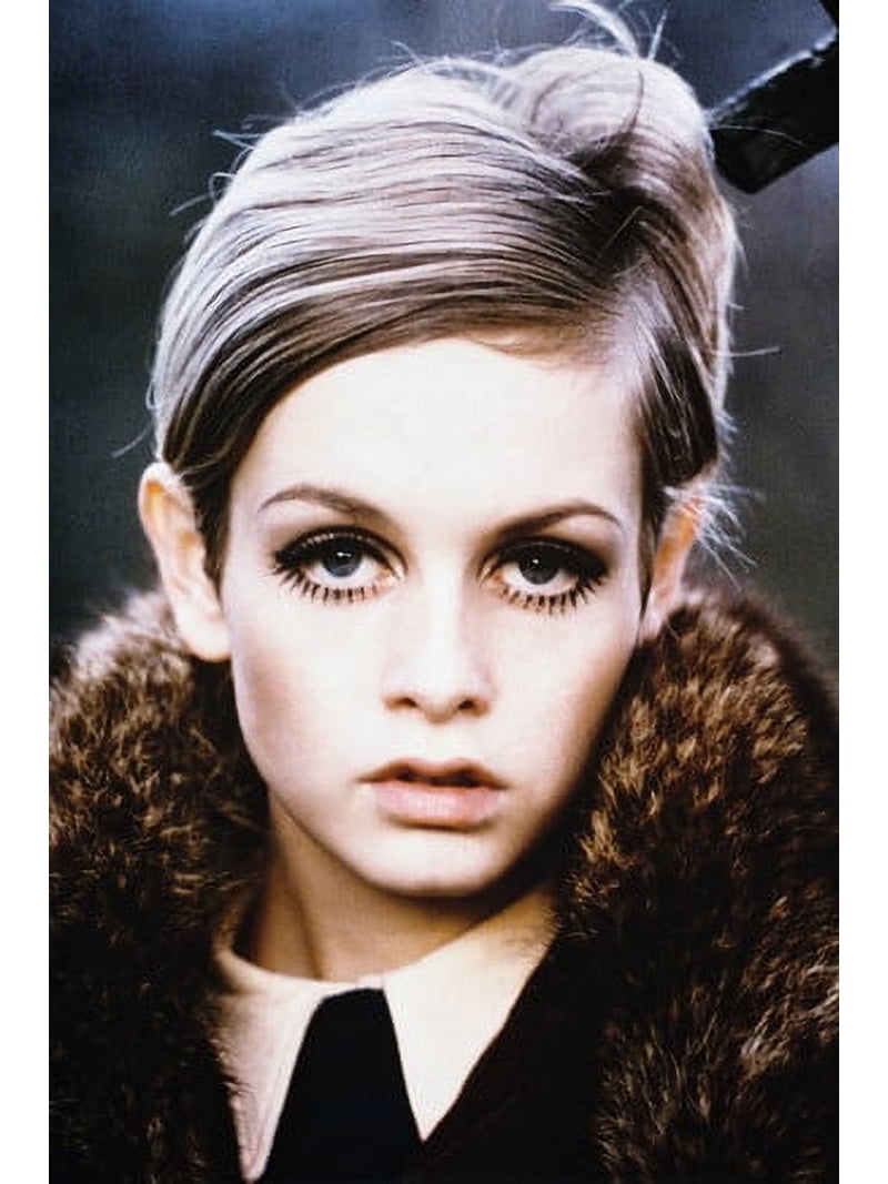 Twiggy The Boyfriend Era 24x36 Poster iconic pose huge eyes