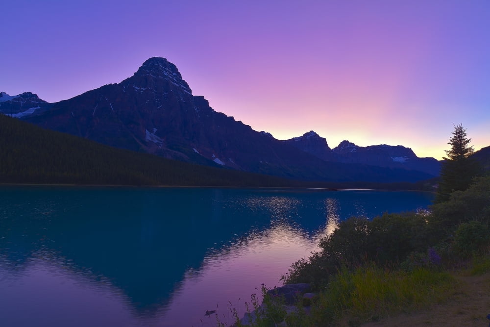 Twilight at Mt Cephren Waterfowl Lakes Banff National Park Alberta Canada Canvas Art - Alan DyerStocktrek Images (18 x 12)