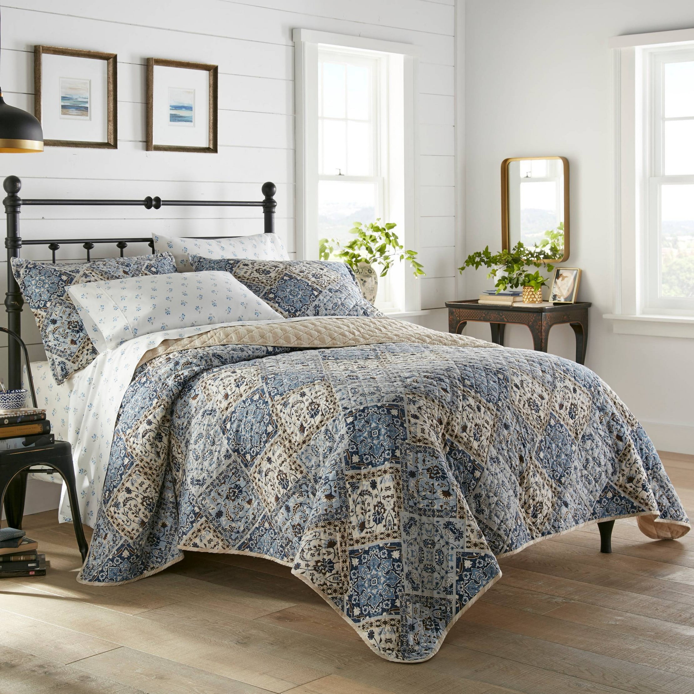 Country Casual Blue and Beige Cotton Twin Quilt Set, Reversible