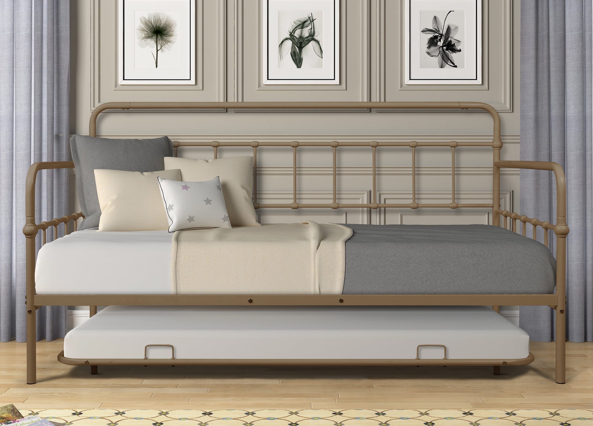 Twin Daybed with a Pull Out Trundle Included, Indoor Outdoor Backyard