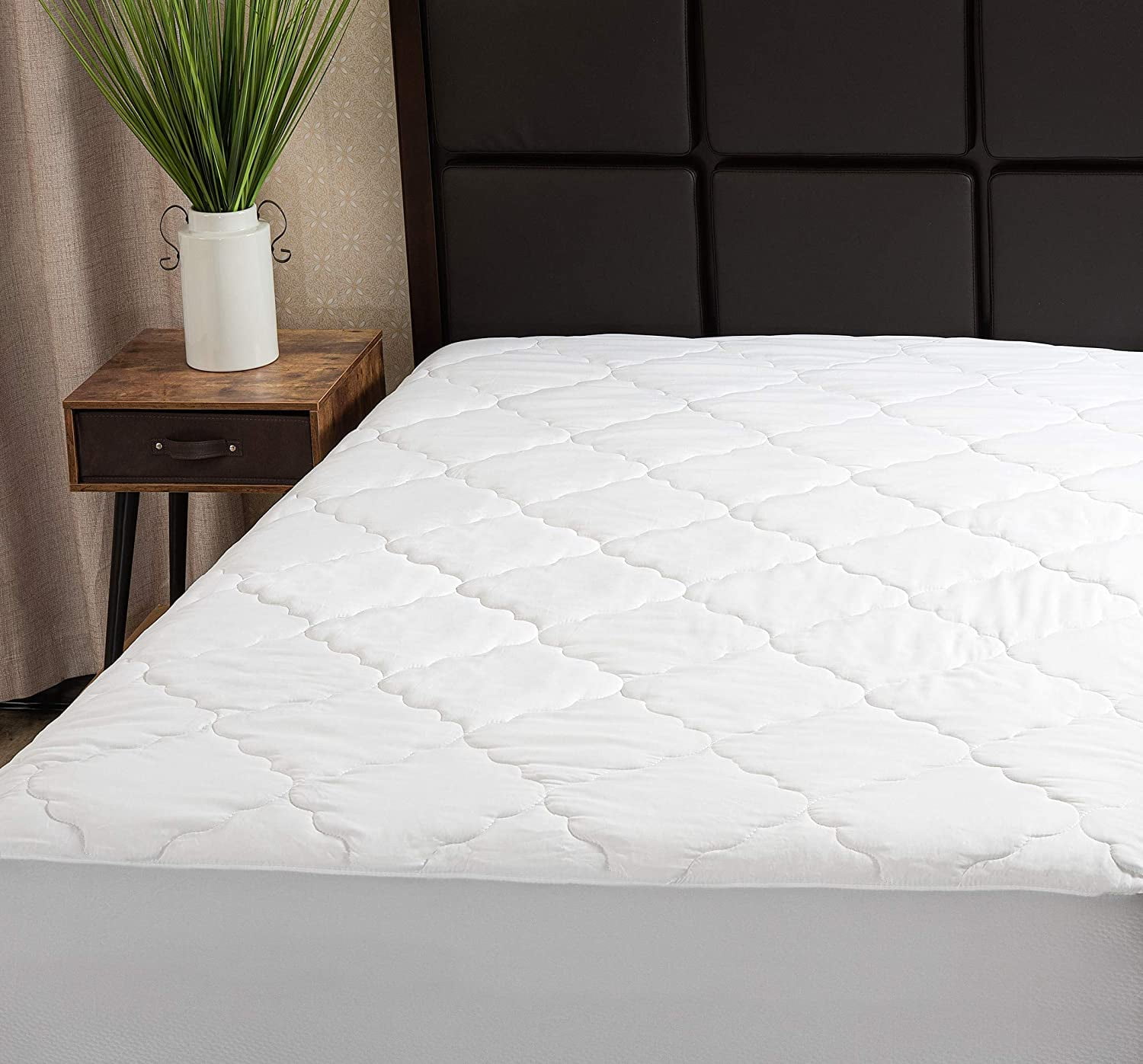 Micropuff White Twin Down Alternative Quilted Mattress Pad