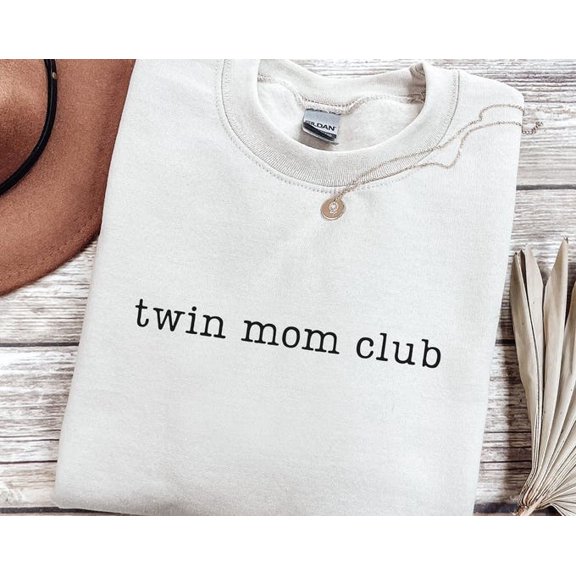 Twin Mom Club Sweatshirt, Twin Mom Sweatshirt, Twin Mama Sweatshirt, Twin Mom Sweater, New Mom , Pregnancy Reveal, Baby Shower Shirt