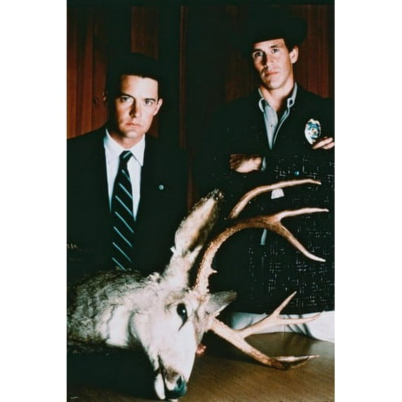 Twin Peaks 24X36 Poster Michael Ontkean Kyle Machlachlan with stuffed animal head