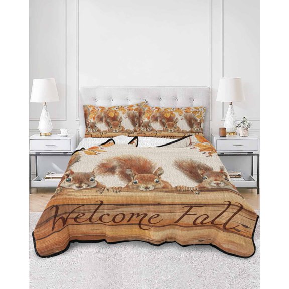 Twin Quilt Bedding Set Squirrel Autumn Tree Deciduous Farm Animal Summer Quilt Lightweight Quilted Coverlet with 2 Pillow Shams, Vintage Wood Board 3-Piece Bedspread Quilt Set for All Season