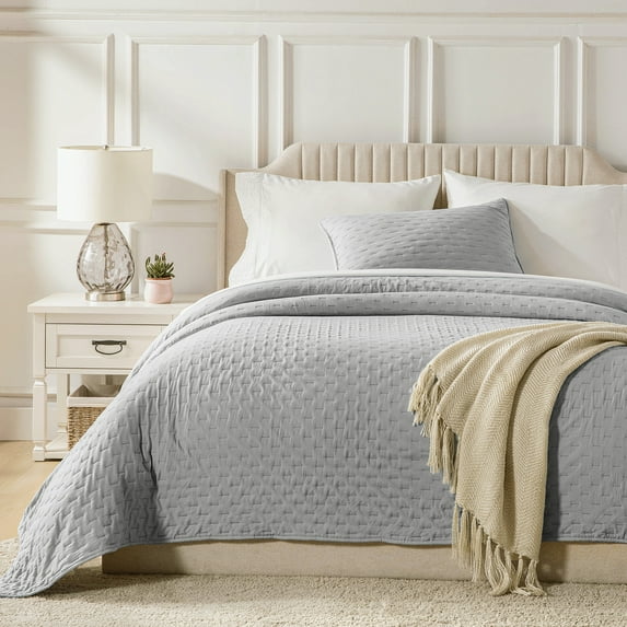 2 Pcs Elegant Solid Color Quilt Set with Envelope Pillowcases, Soft and Lightweight, Twin, Light Gray