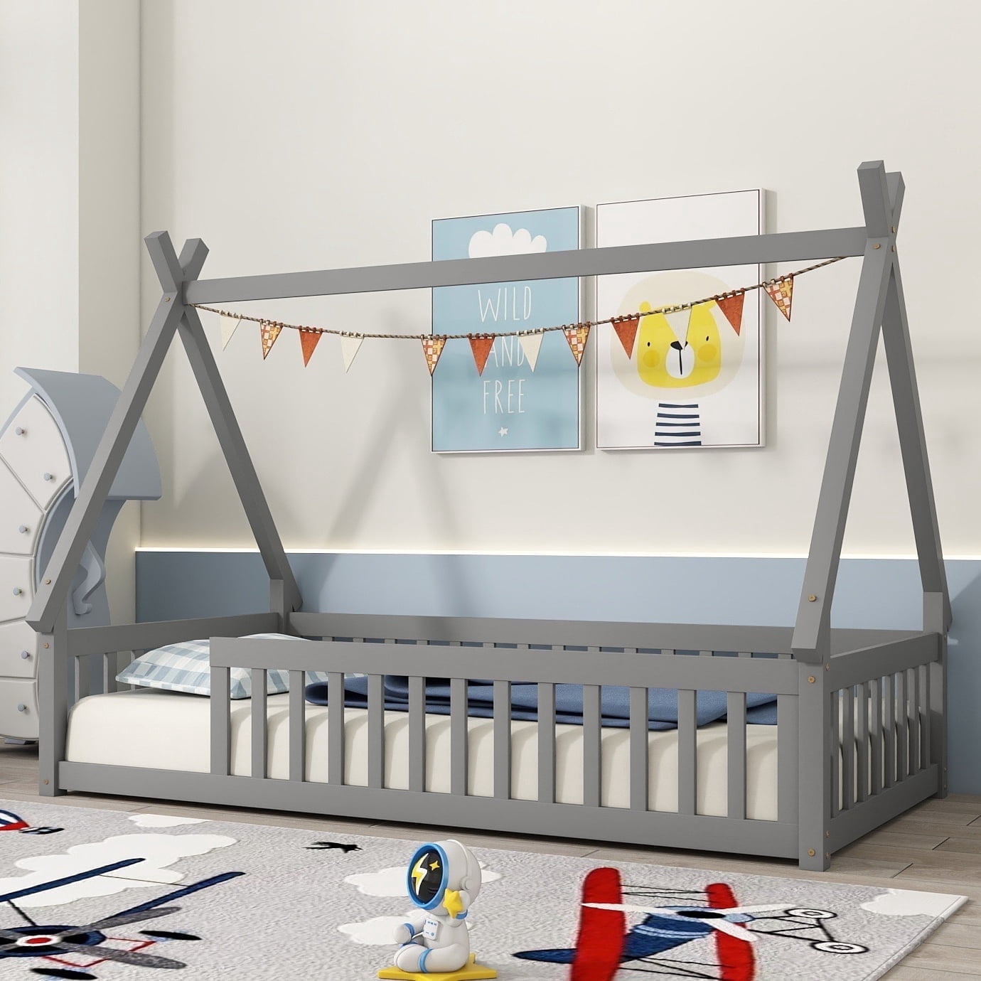 Twin Size House Floor Bed, Wood Montessori Bed Frame with Fence Guardrails, House Beds Frame No Box Spring Needed（Twin,Gray)