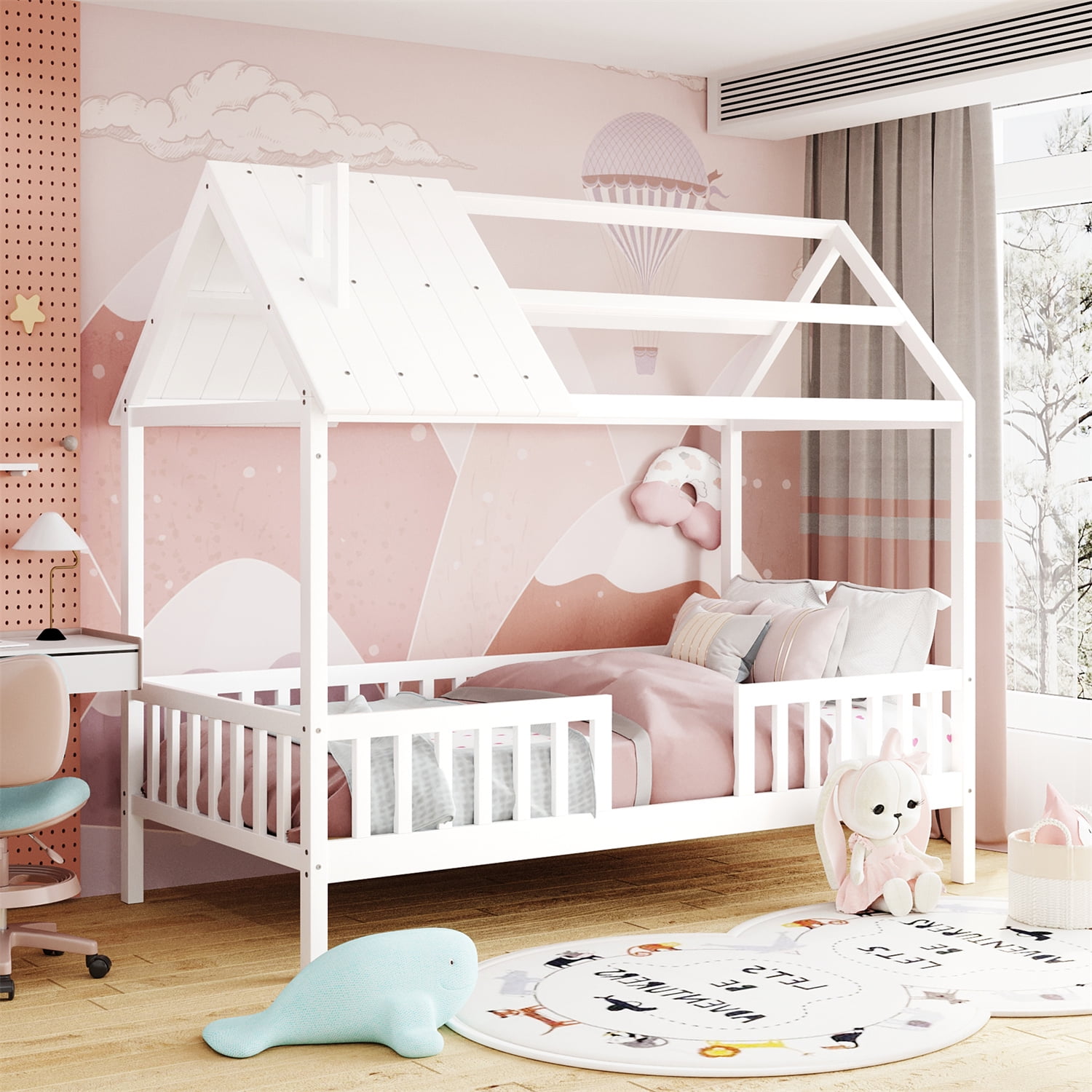 Bassinet for platform clearance bed