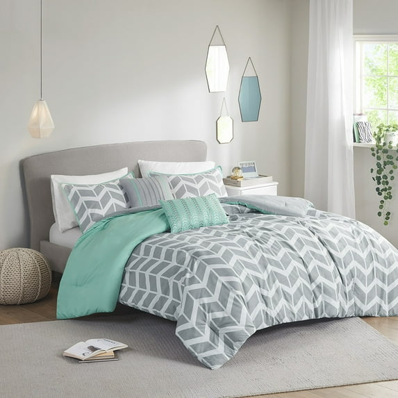 Twin/Twin XL Comforter Set