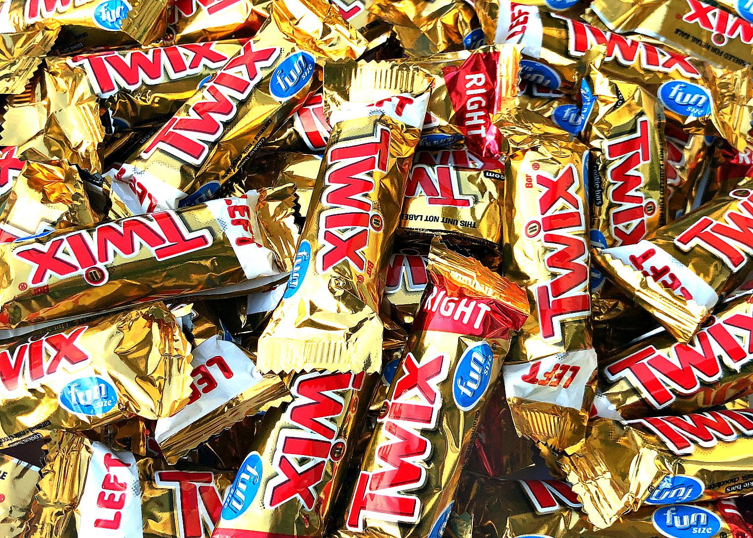 Twix Caramels Fun Size, Minis Chocolate Bar Candy Bulk - 2 Pounds