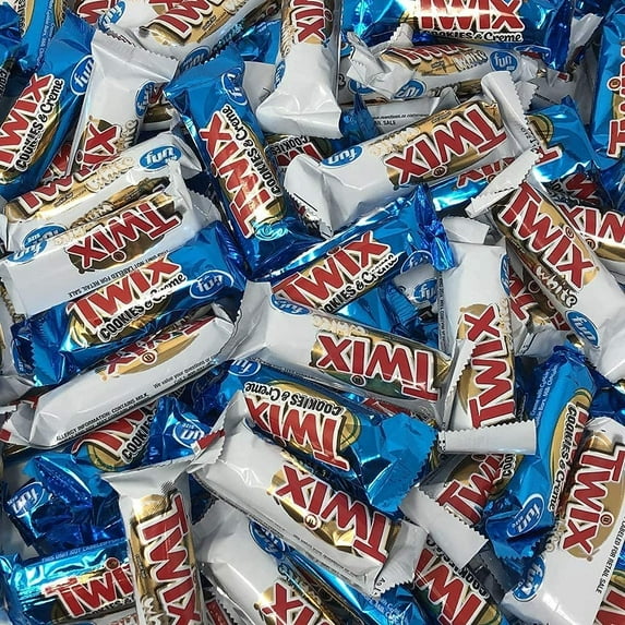 Twix Chocolate Cookie Candy Bars, Assorted Bulk Variety Of Fun Size Bars Including Milk Cookies And Cream, And White, Individually Wrapped 5 Pounds Bulk