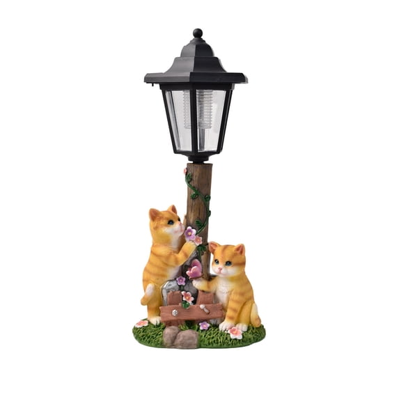 Solar Cat Garden Statue Light, Handcrafted Resin Figurine with Vintage Street Lamp, Auto Warm LED for Backyard Flower Bed Porch Decor