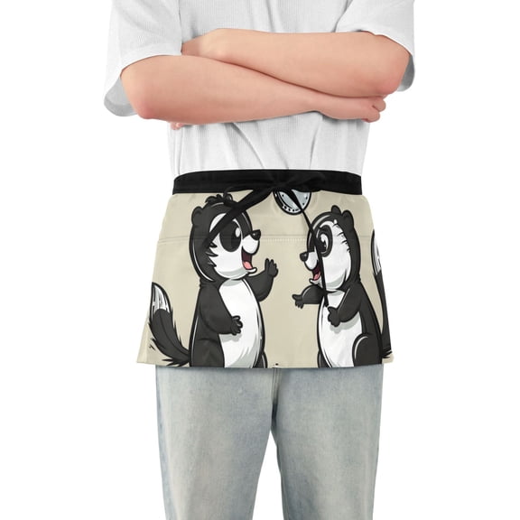 Two Squirrels Playing Bubbles Short Server Apron with 3 Pockets for Unisex Chef Gardening