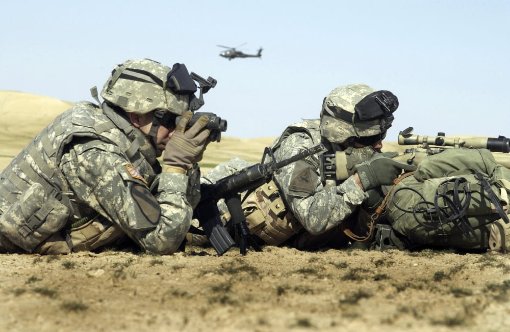 Two US Army soldiers using binoculars and a riflescope to watch for insurgents near the Syrian border in Iraq Canvas Art - Stocktrek Images (35 x 23)