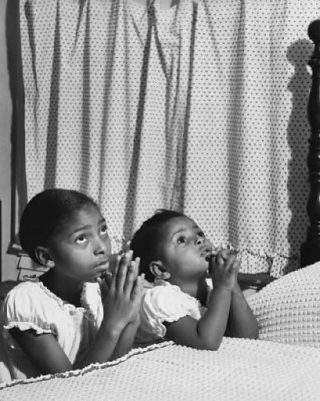 Two girls praying at bedtime Canvas Art - (24 x 36)