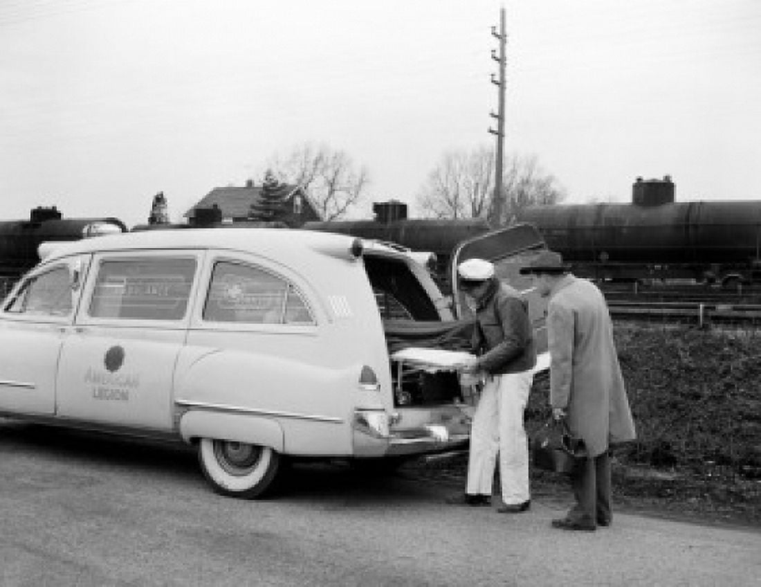 Two men near ambulance Canvas Art - (18 x 24)