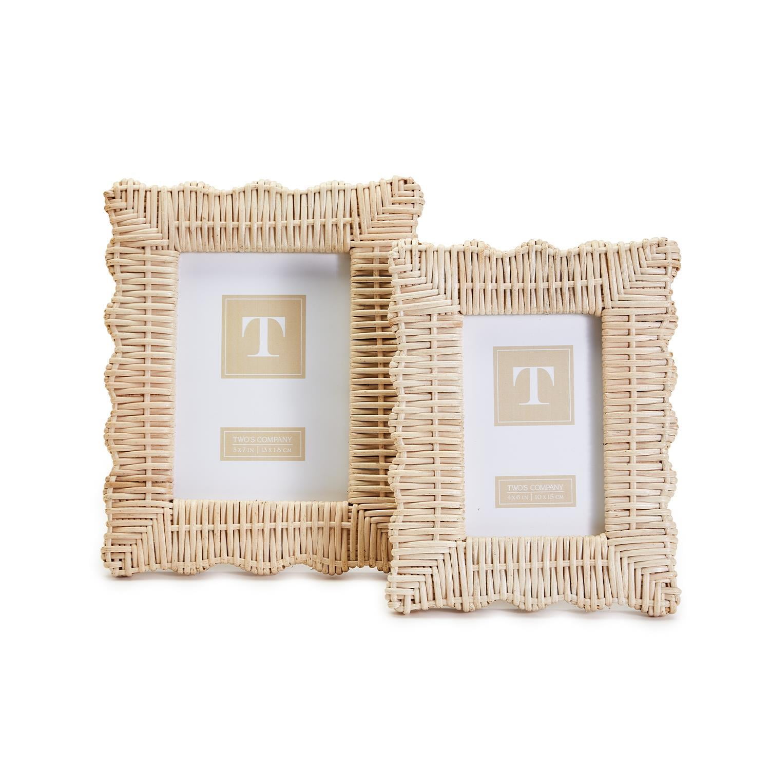 Two's Company Pearly Includes 2-Sizes: 4 in. x 6 in. and 5 in. x 7 in. White  Mother of Pearl Picture Frames in Gift Box (Set of 2) VTO100-S2 - The Home  Depot